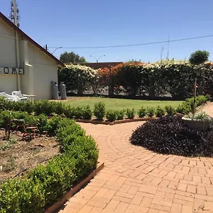 Club Boutique 4*, Cunnamulla Australia